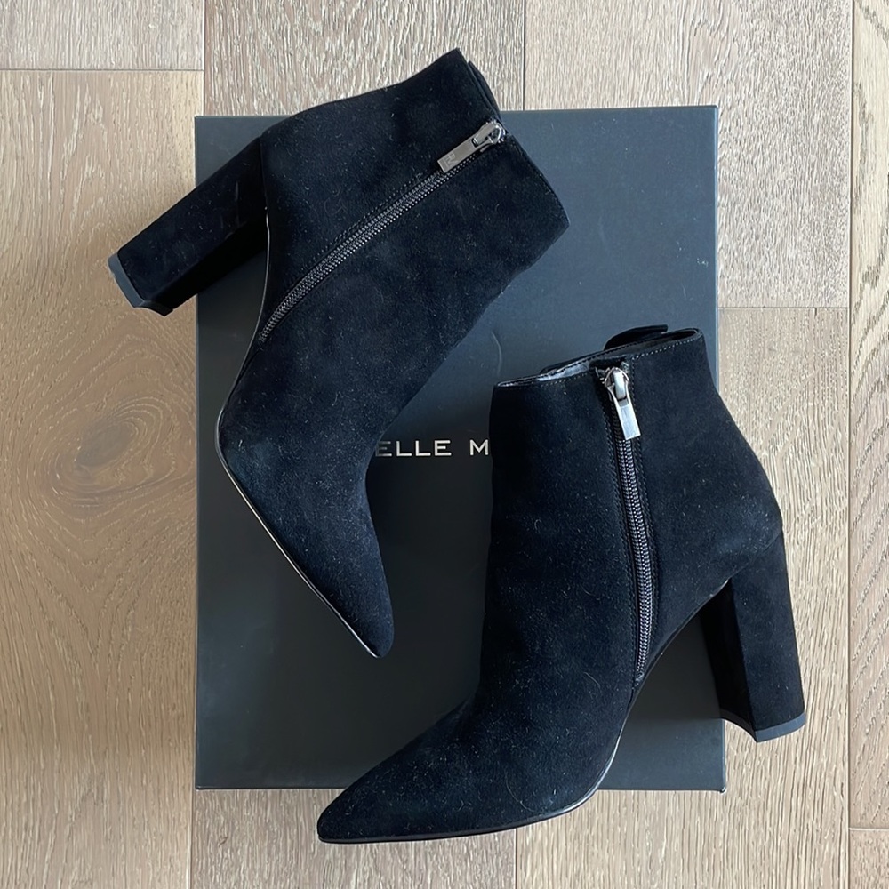Pelle Moda Edson Black Suede Booties View 5